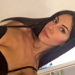 Paula Barras - @paulabarrasg Instagram Profile Photo