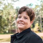 Peggy Caldwell - @country_livin_real_estate Instagram Profile Photo