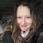 Phoebe Daniel - @collaborationcurator Instagram Profile Photo