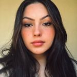 Rebeca Henrichs - @becarichs Instagram Profile Photo