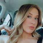 Rebecca Holley - @becca_holley Instagram Profile Photo