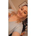 Rebecca Humphreys - @beccas_ccjourney Instagram Profile Photo