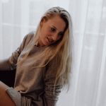 Regina Guth - @gindarella13 Instagram Profile Photo