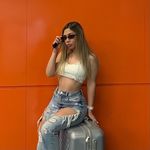 Regina Leal - @reginaleala Instagram Profile Photo
