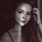Holly Richard - @rettehnr Instagram Profile Photo