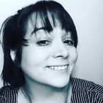 Robyn Lovell - @robyn_lovell Instagram Profile Photo