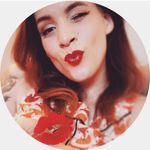 Robyn Reeves - @aseelieenby Instagram Profile Photo