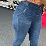 roseelegantstore_jeans - @roseelegantstore_jeans Instagram Profile Photo