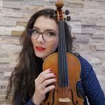 Rose White - @rose_white_violin Instagram Profile Photo