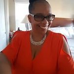 Roxane Miles - @roxanemiles Instagram Profile Photo