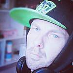 russell stubbs - @c2blve88 Instagram Profile Photo