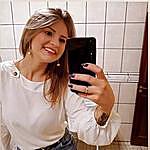 Sabrina Frantz - @sabrinafrantz Instagram Profile Photo