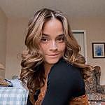 Sarah Dudley - @petitessirah Instagram Profile Photo