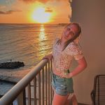 Sarah Kahl - @sarah_kahl Instagram Profile Photo