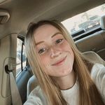 Sarah Melton - @sarah.meltonnn Instagram Profile Photo