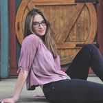 Sarah Thiele - @sarthiele Instagram Profile Photo