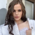 Sonya - @bbdealer Instagram Profile Photo