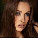 Stephanie Hughes - @stephane.huges Instagram Profile Photo