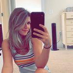 Stephanie Loy - @leftoutloy Instagram Profile Photo