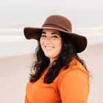 Stephanie Wresch - @chicanee Instagram Profile Photo