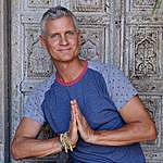Devarshi Steven Hartman - @devarshi.yoga Instagram Profile Photo