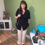 Sue Riley - @sue.riley.733 Instagram Profile Photo