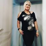 Suzanne Cunningham - @dancesuzfitness Instagram Profile Photo