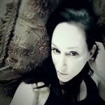 Suzanne Perry - @suzanne.perry.75470 Instagram Profile Photo