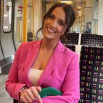 Suzanne Wallace - @superrsnooze Instagram Profile Photo