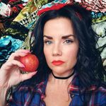 Theresa Cooper - @poppinpoutbytlc Instagram Profile Photo