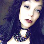 Tiffany Bacon - @sniffbacon Instagram Profile Photo