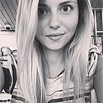 Tiffany White - @tiffany.white Instagram Profile Photo