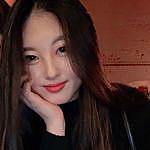 Jeong Moon Vanessa Lee - @jj._.m00n Instagram Profile Photo