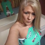 Vickie English Batchelor - @gagirl1244 Instagram Profile Photo
