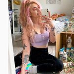 Vivian Wall - @vivianwall23 Instagram Profile Photo