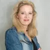 Elizabeth Hess LinkedIn Profile Photo